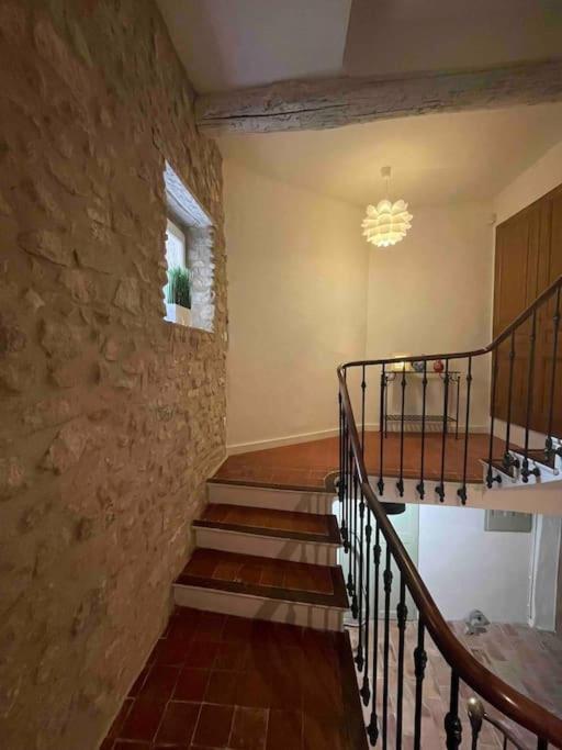Maison De Village Pernes-les-Fontaines Eksteriør billede